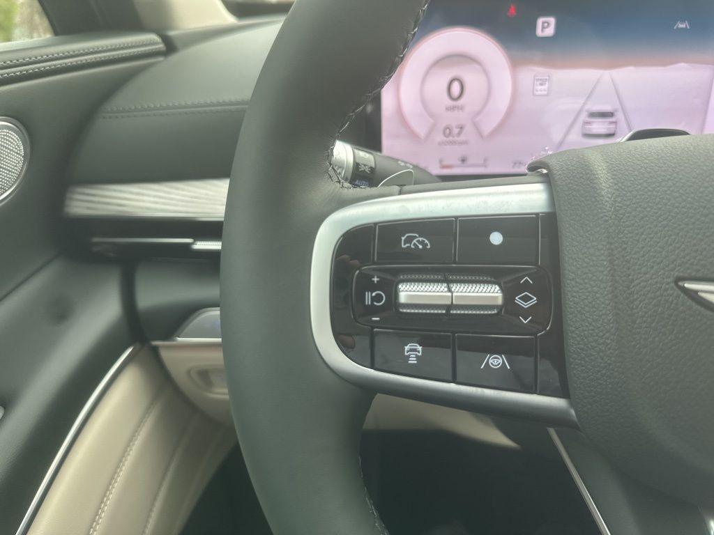 new 2025 Genesis GV80 car, priced at $64,535