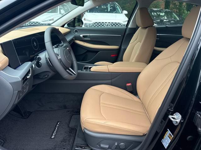 new 2025 Hyundai Sonata Hybrid car, priced at $36,415
