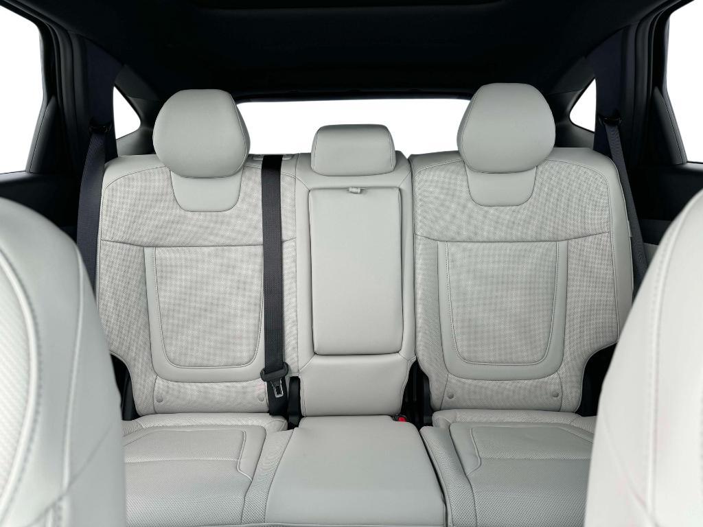 new 2025 Hyundai Tucson car, priced at $39,400