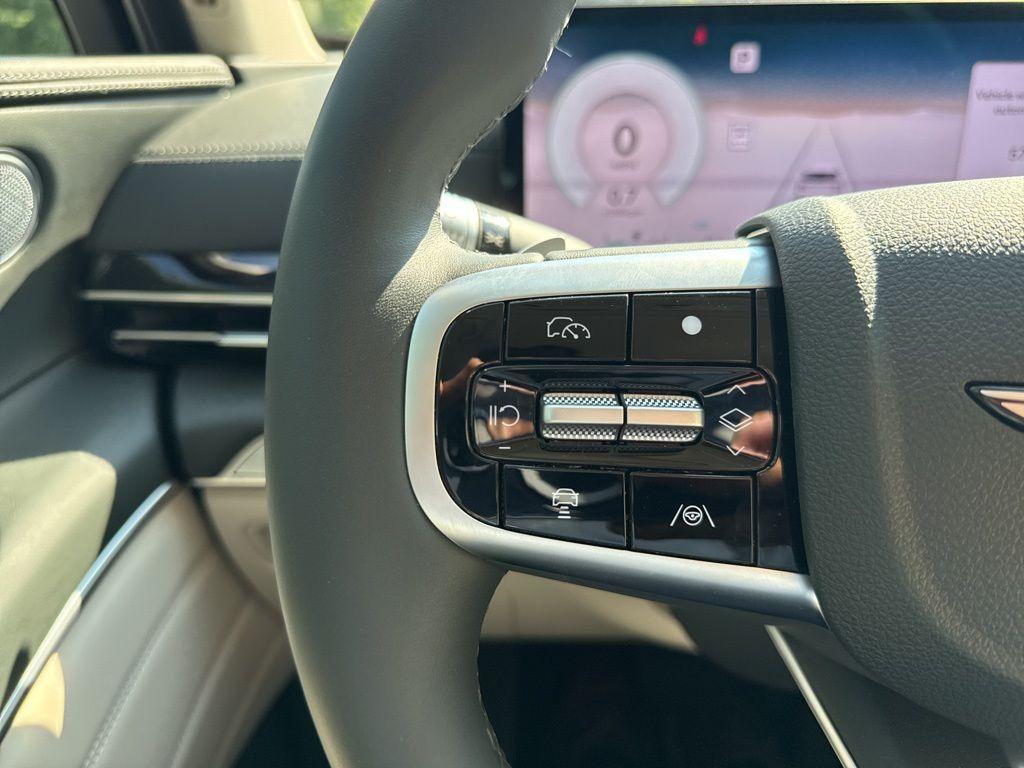 new 2025 Genesis GV80 car, priced at $54,700