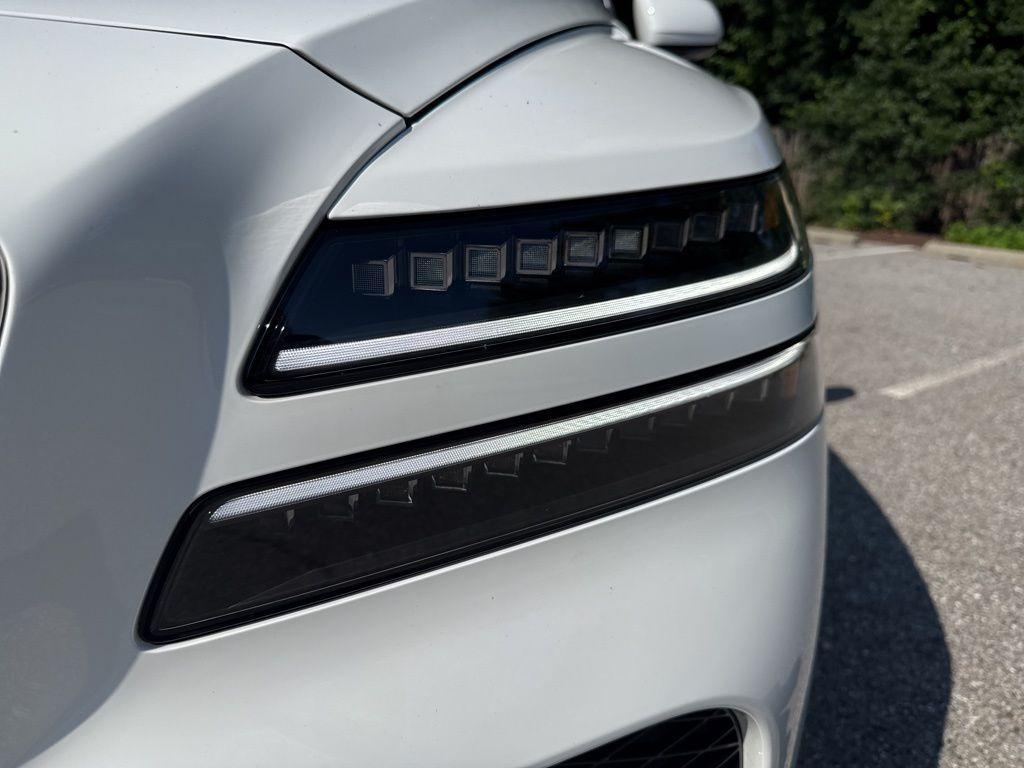 new 2025 Genesis GV80 car, priced at $54,700