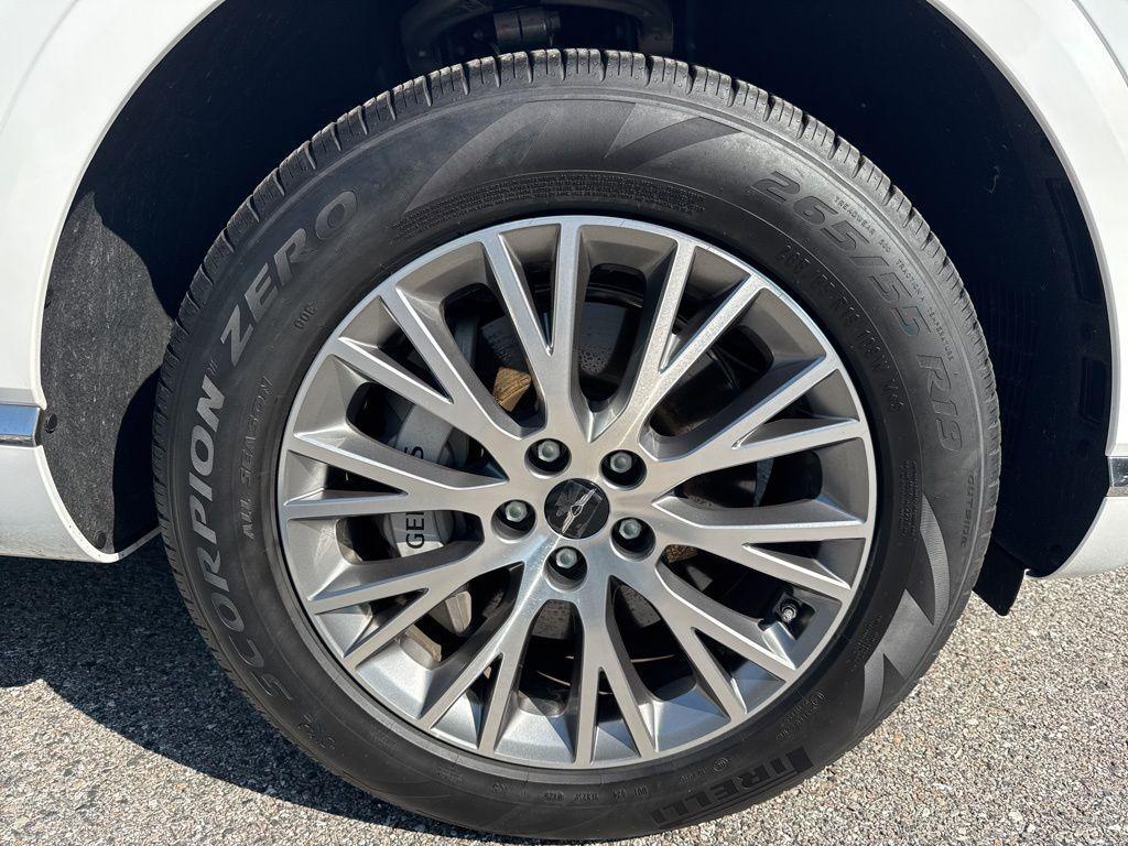 new 2025 Genesis GV80 car, priced at $54,700