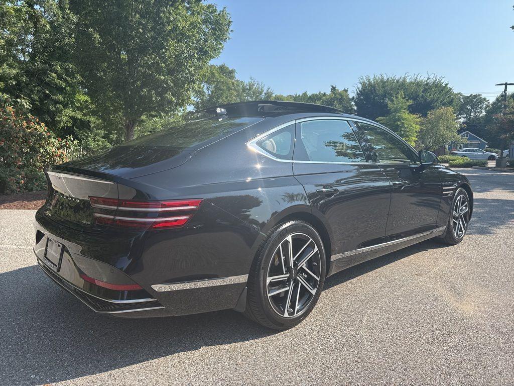 new 2025 Genesis G80 car, priced at $58,999