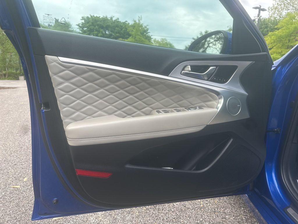 used 2019 Genesis G70 car, priced at $25,249