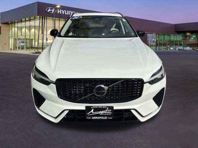 used 2024 Volvo XC60 car, priced at $35,899