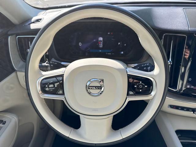 used 2024 Volvo XC60 car, priced at $35,899