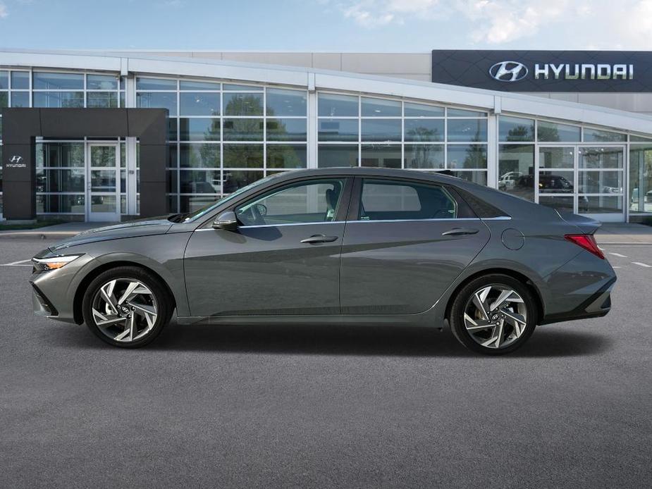 new 2025 Hyundai Elantra HEV car, priced at $29,917