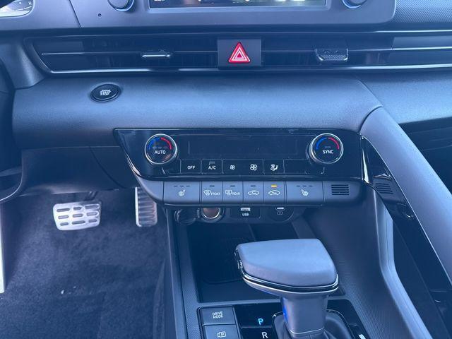 new 2026 Hyundai Elantra car, priced at $26,284