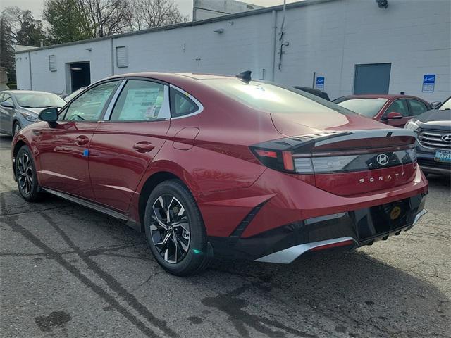 new 2024 Hyundai Sonata car, priced at $30,705