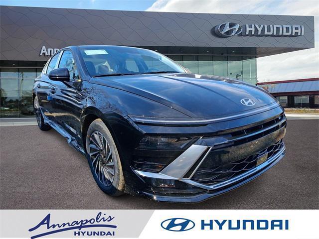 new 2025 Hyundai Sonata Hybrid car, priced at $30,330