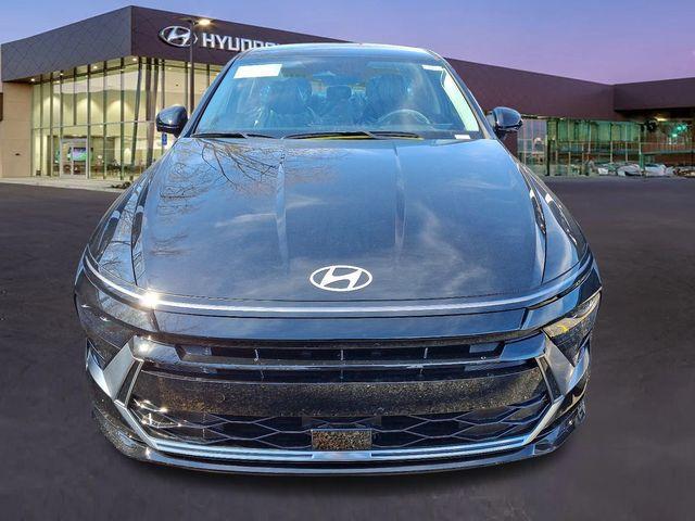 new 2025 Hyundai Sonata Hybrid car, priced at $31,330