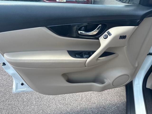 used 2018 Nissan Rogue car, priced at $15,617