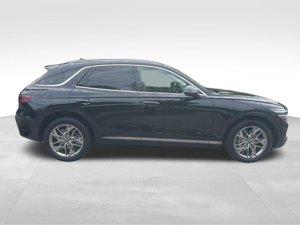 new 2025 Genesis GV70 car, priced at $47,917