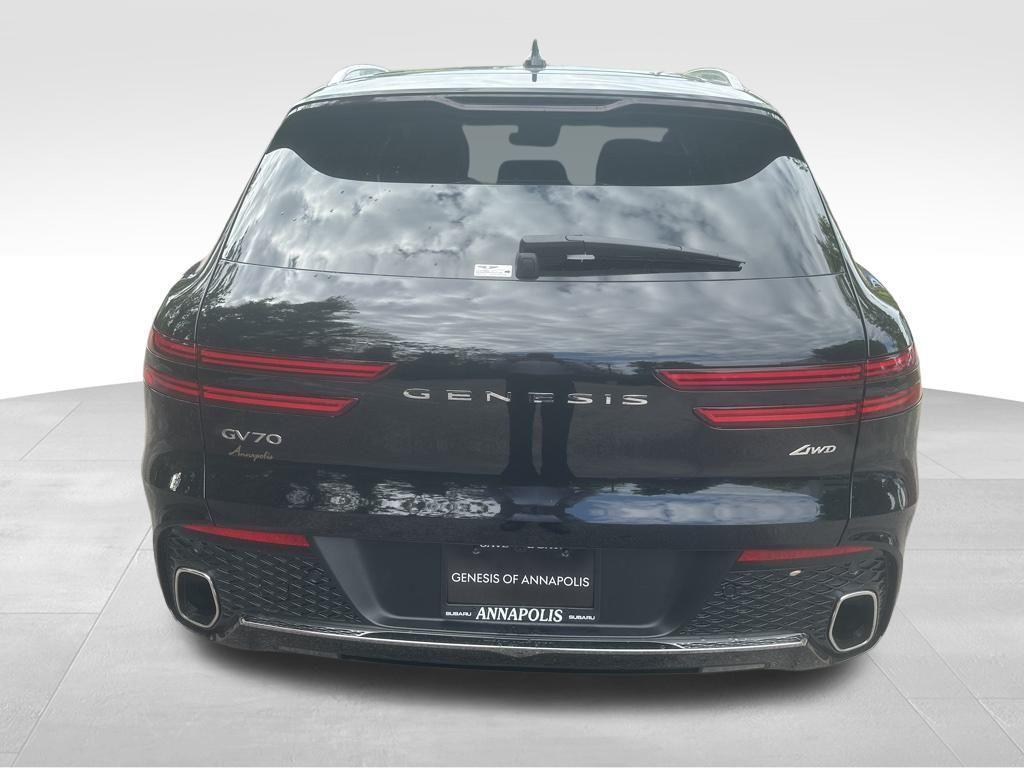 new 2025 Genesis GV70 car, priced at $47,917