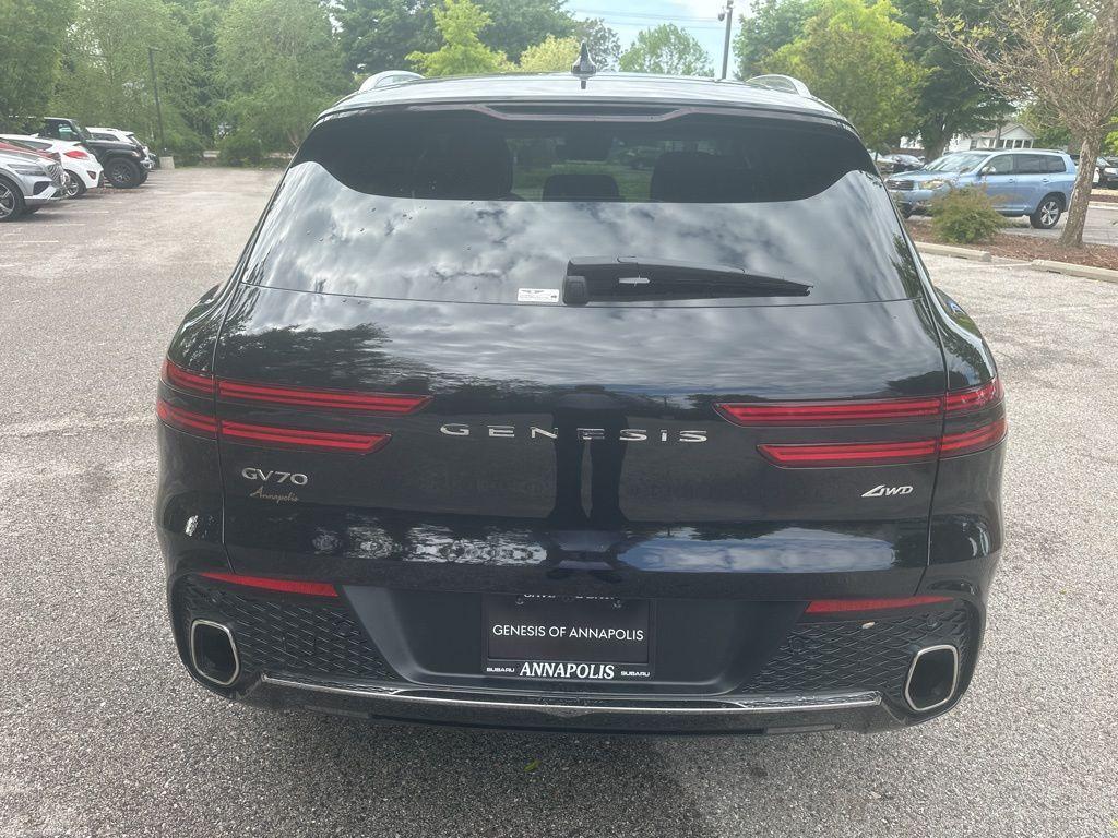 new 2025 Genesis GV70 car, priced at $49,426