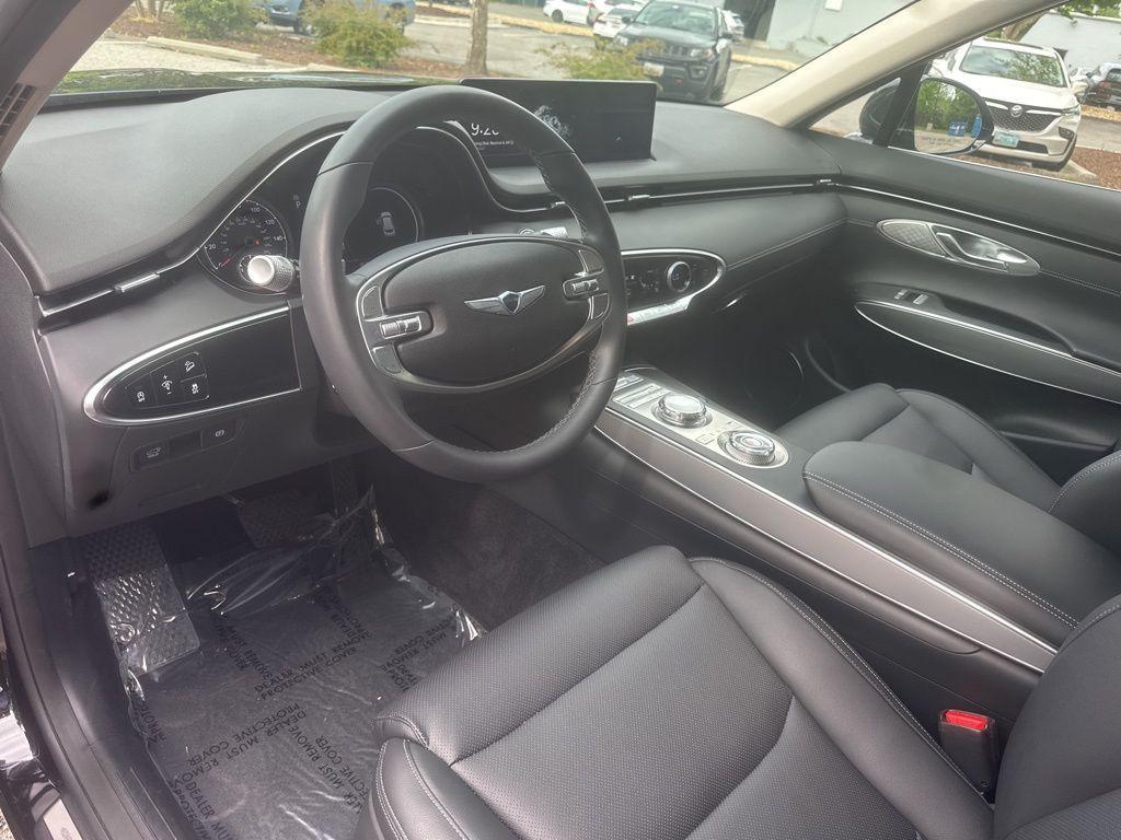 new 2025 Genesis GV70 car, priced at $47,917