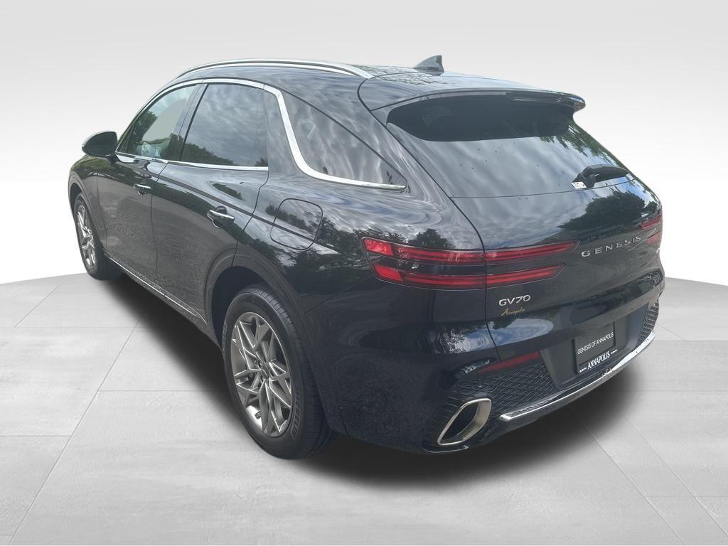 new 2025 Genesis GV70 car, priced at $47,917