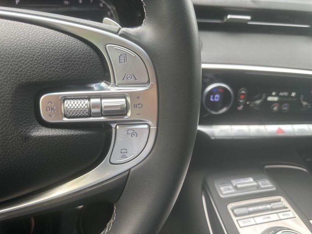 new 2025 Genesis GV70 car, priced at $47,917
