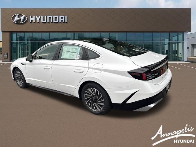 new 2025 Hyundai Sonata Hybrid car, priced at $36,936