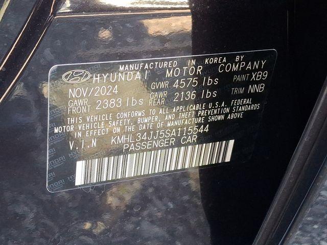 new 2025 Hyundai Sonata Hybrid car, priced at $31,338