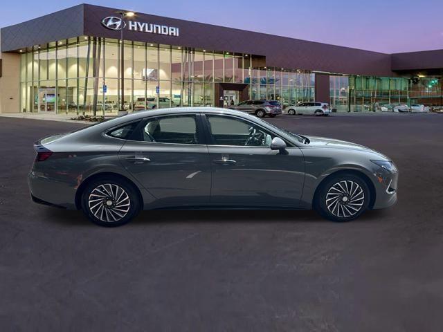 used 2022 Hyundai Sonata Hybrid car, priced at $20,858