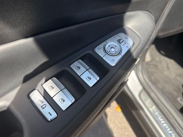 used 2023 Hyundai Santa Fe car, priced at $31,334