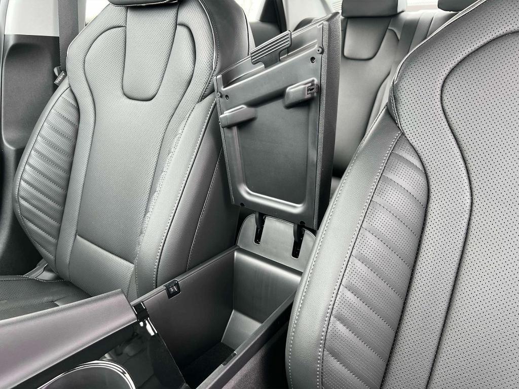 new 2025 Hyundai ELANTRA HEV car, priced at $30,012