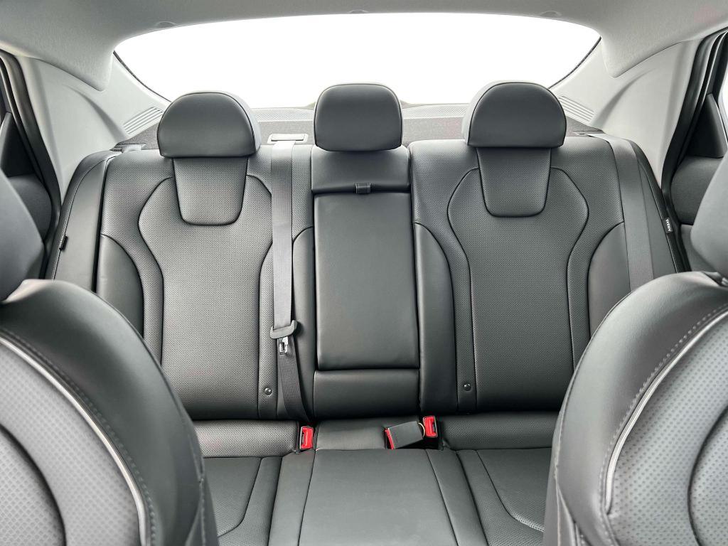 new 2025 Hyundai ELANTRA HEV car, priced at $30,012