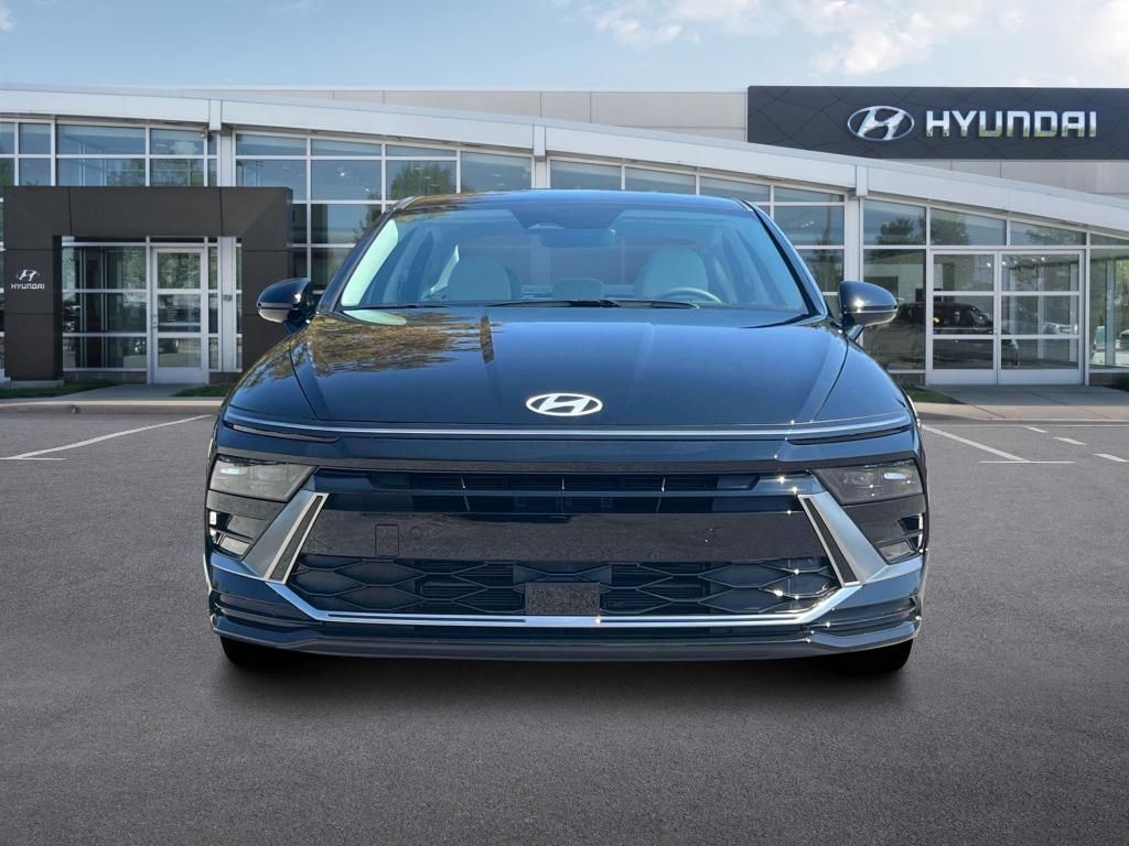 new 2025 Hyundai Sonata Hybrid car, priced at $31,845