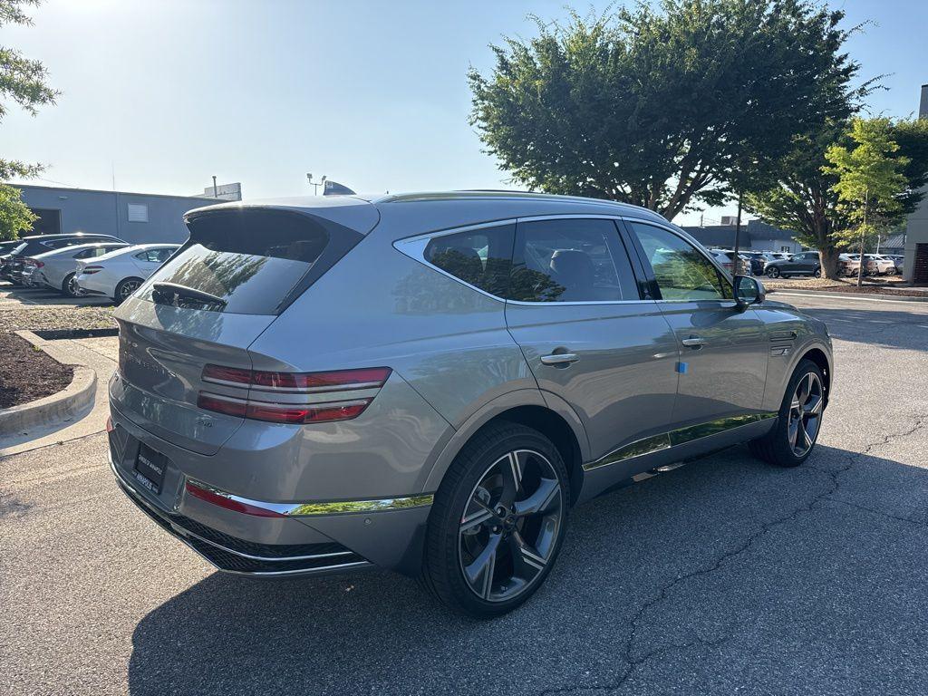 new 2025 Genesis GV80 car, priced at $71,355