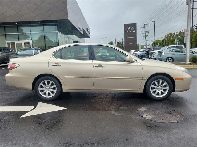 used 2004 Lexus ES 330 car, priced at $7,699