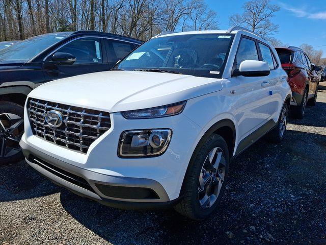 new 2025 Hyundai Venue car, priced at $22,851