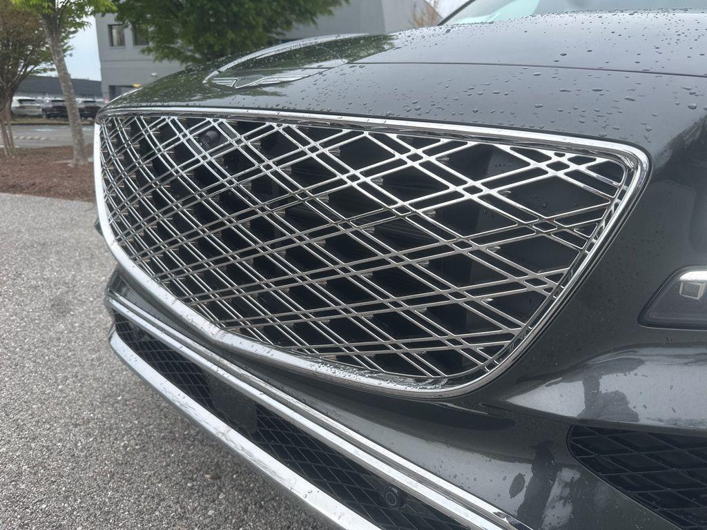 new 2025 Genesis GV80 car, priced at $82,764