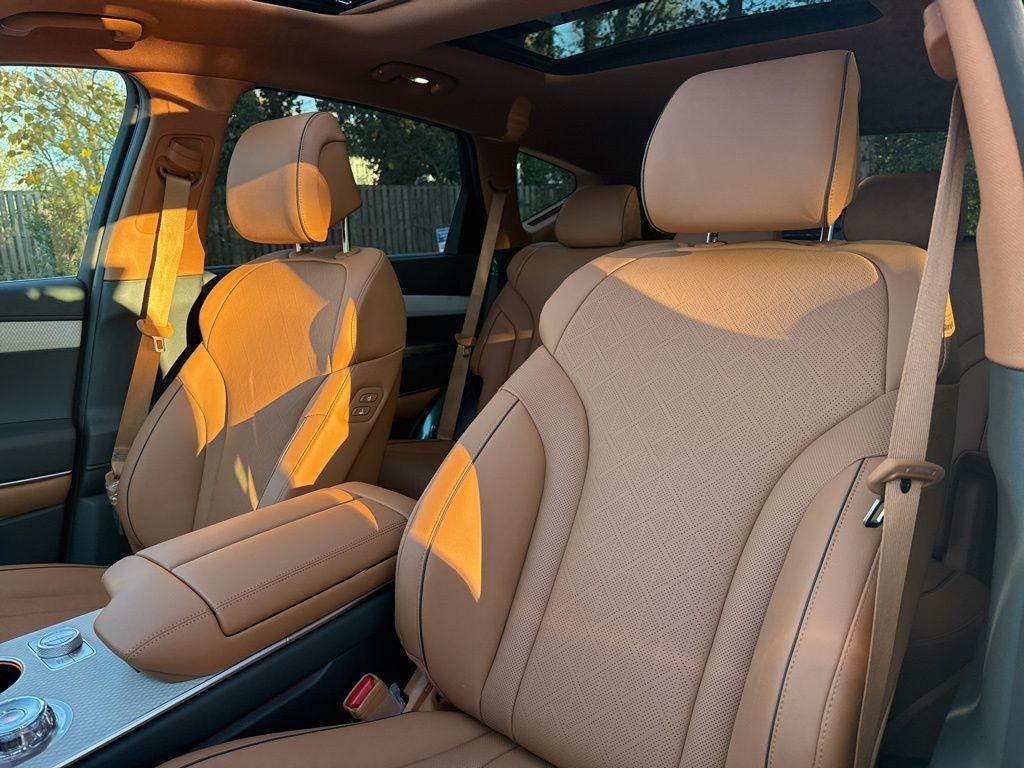 new 2026 Genesis GV80 car, priced at $70,020