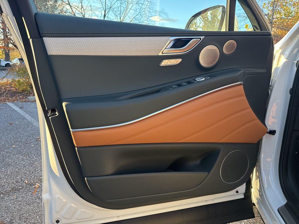 new 2026 Genesis GV80 car, priced at $70,020