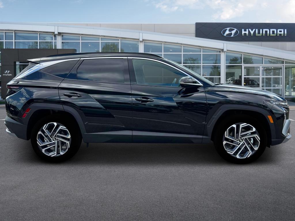 new 2025 Hyundai TUCSON Hybrid car, priced at $41,561