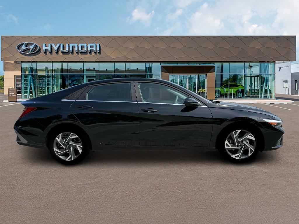 new 2025 Hyundai Elantra car, priced at $25,939