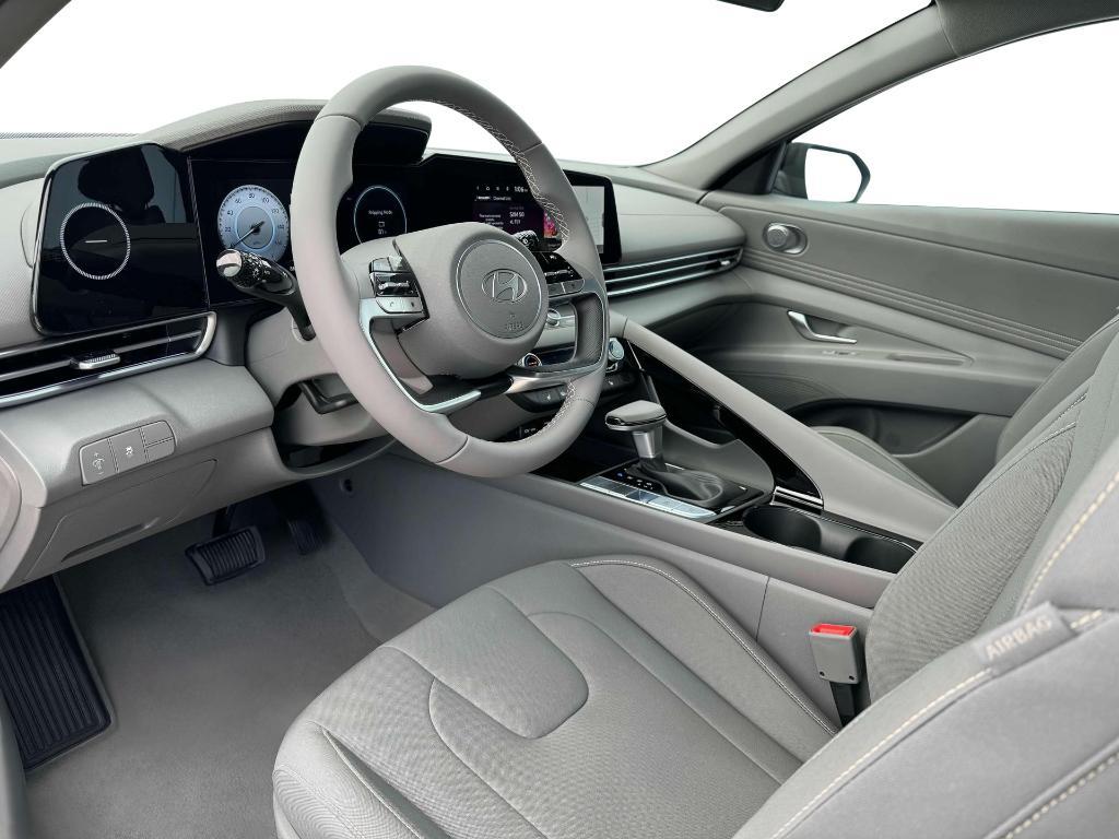 new 2025 Hyundai Elantra car, priced at $25,939