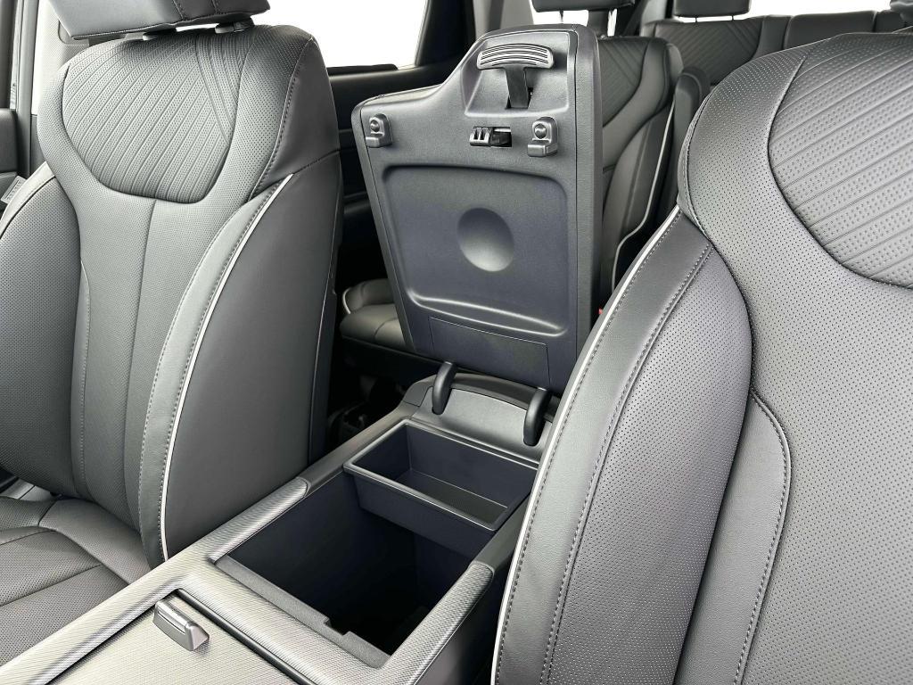 new 2025 Hyundai Palisade car, priced at $42,771