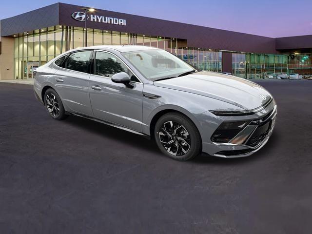 new 2025 Hyundai Sonata car, priced at $27,653