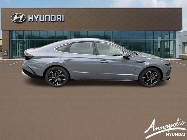 new 2025 Hyundai Sonata car, priced at $26,153