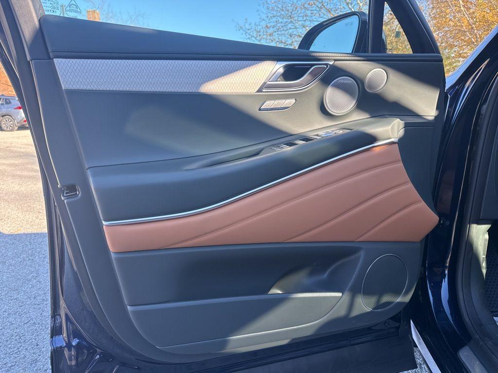 new 2026 Genesis GV80 car, priced at $70,020