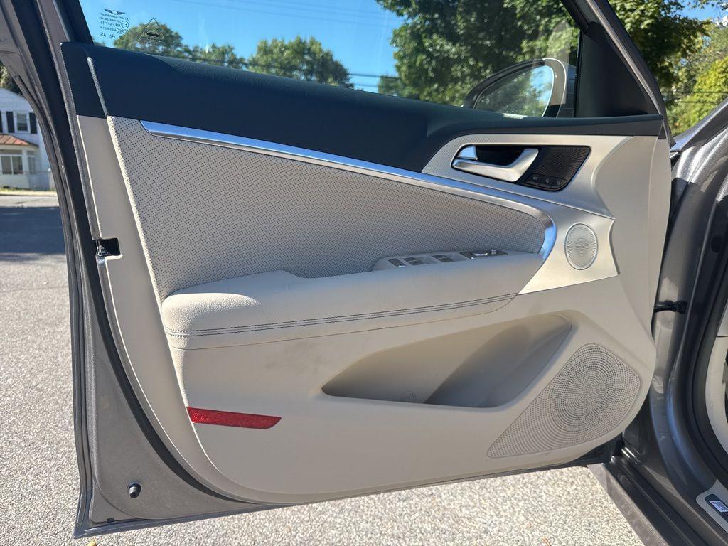 new 2026 Genesis G70 car, priced at $51,995