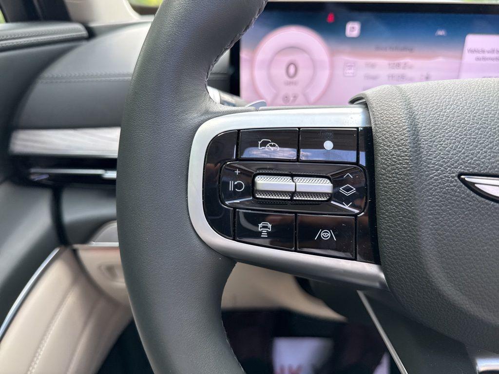 new 2025 Genesis GV80 car, priced at $71,001