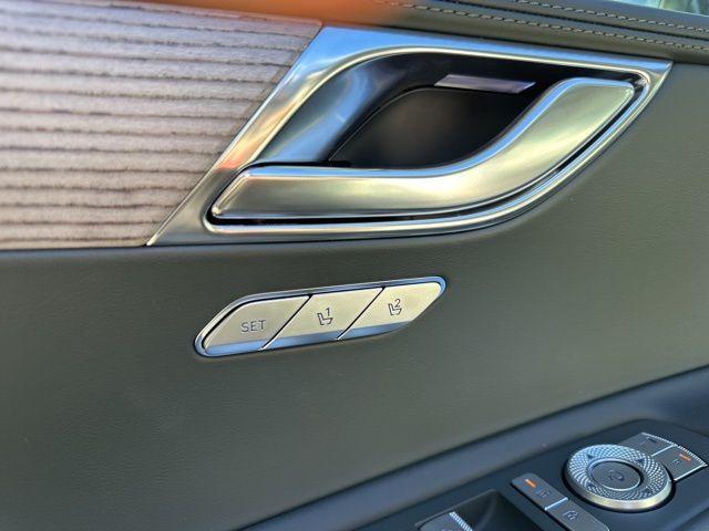 new 2025 Genesis GV80 car, priced at $64,719