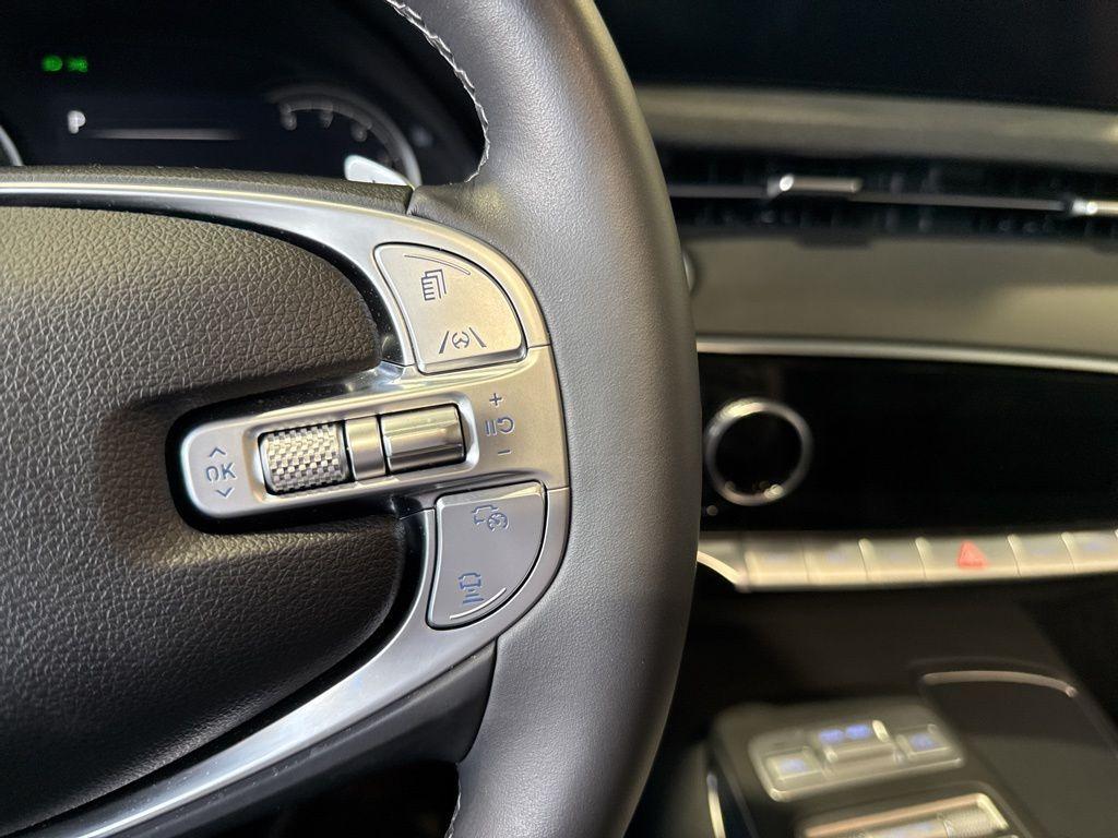 new 2025 Genesis GV70 car, priced at $48,606
