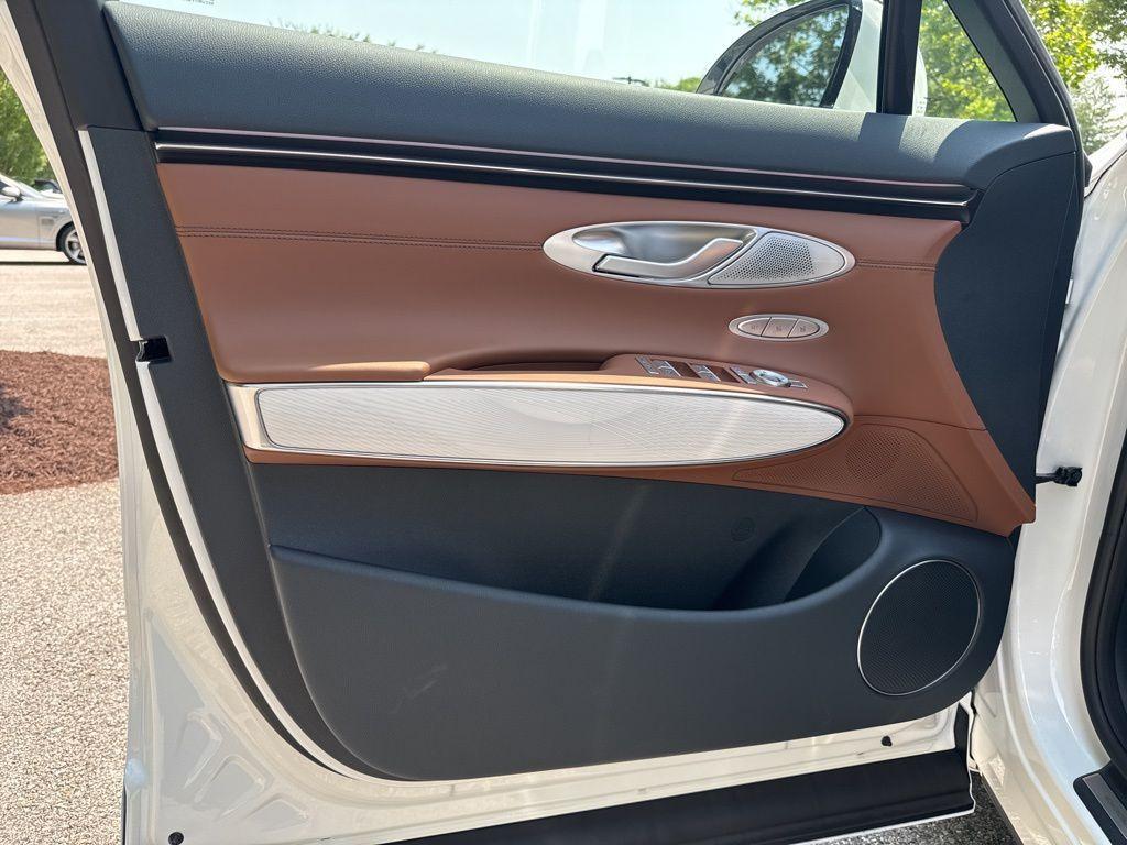 new 2026 Genesis GV70 car, priced at $57,525