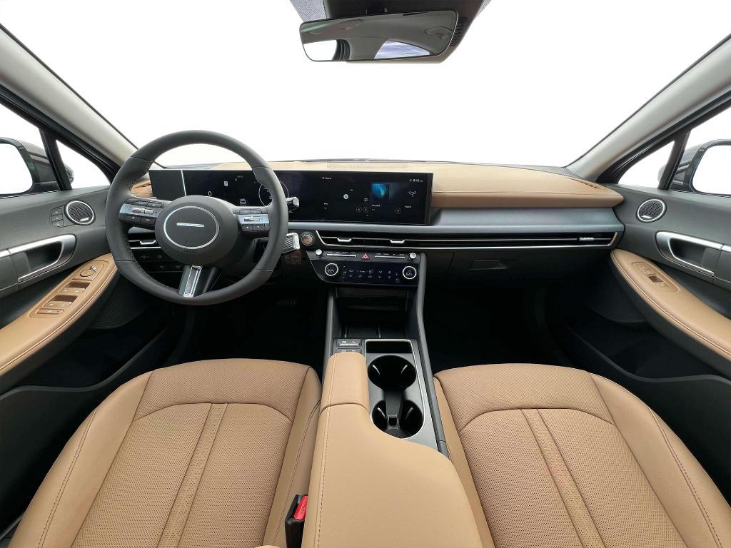 new 2025 Hyundai Sonata Hybrid car, priced at $37,931