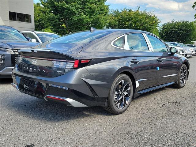 new 2024 Hyundai Sonata car, priced at $26,998