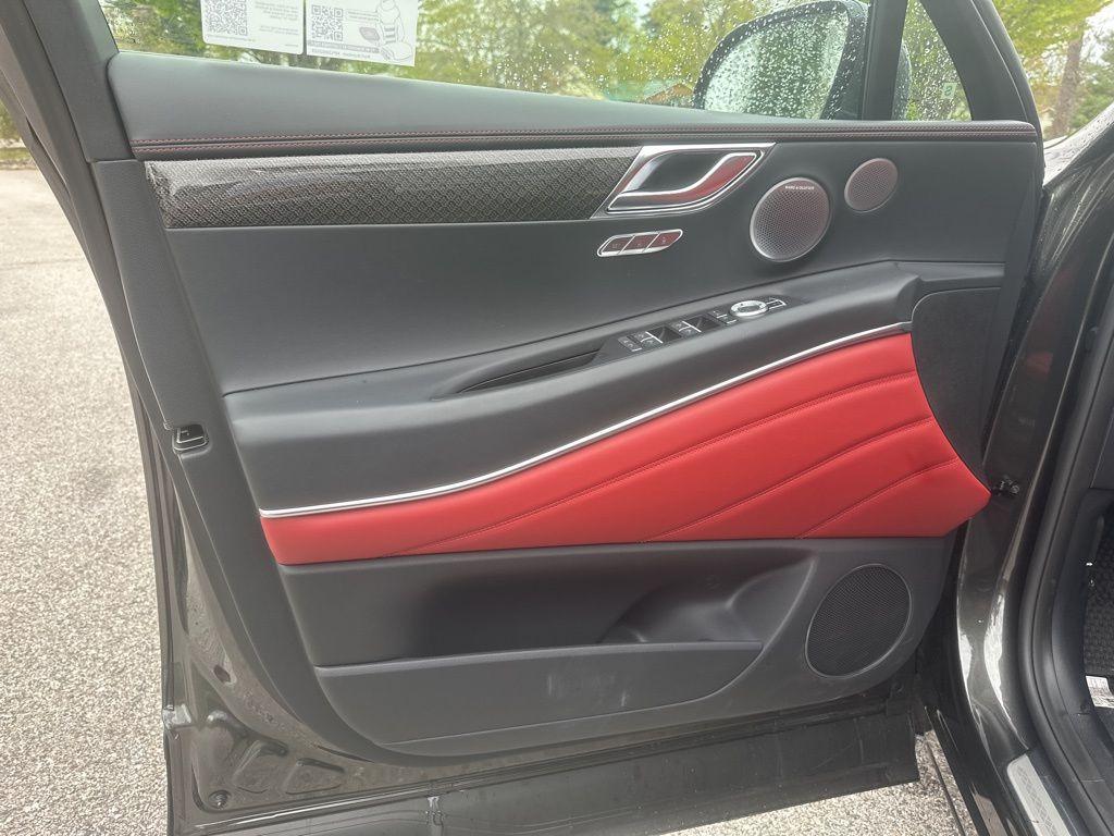 new 2025 Genesis GV80 Coupe car, priced at $88,035